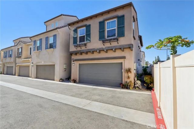 3827 Grant St 49, Corona, CA 92879