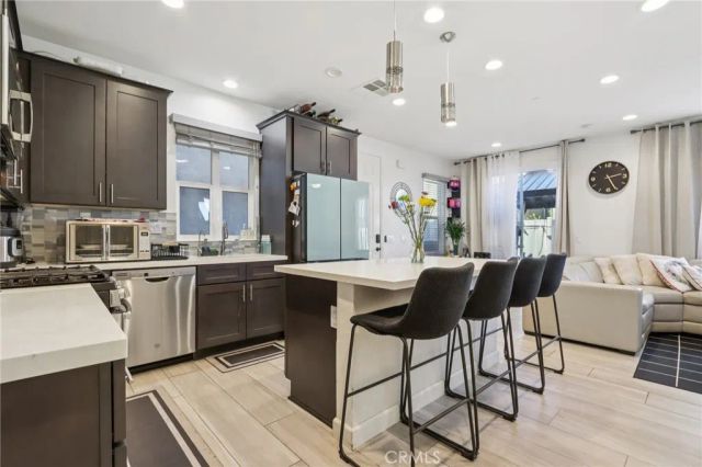 3827 Grant St 49, Corona, CA 92879