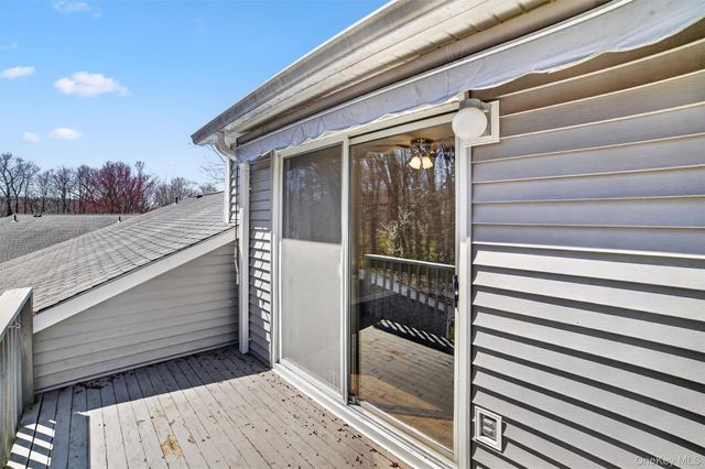173 Long Hill Drive I, Yorktown Heights, NY 10598