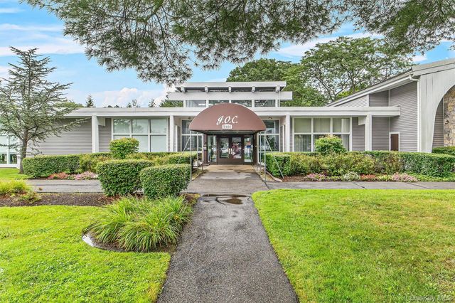 173 Long Hill Drive I, Yorktown Heights, NY 10598