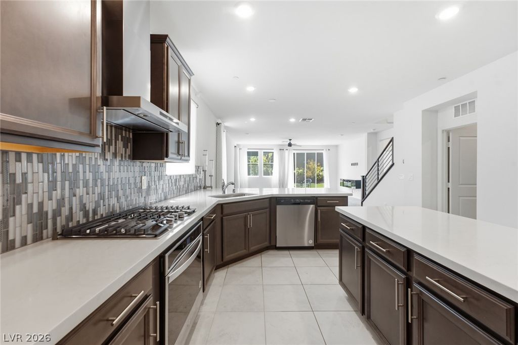 3749 Battipaglia Avenue, Henderson, NV 89044 — photo 3