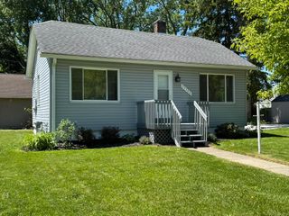 23726 Carlington Drive, Clinton Township, MI 48036