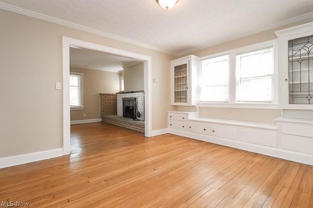 3554 Raymont Boulevard, University Heights, OH 44118
