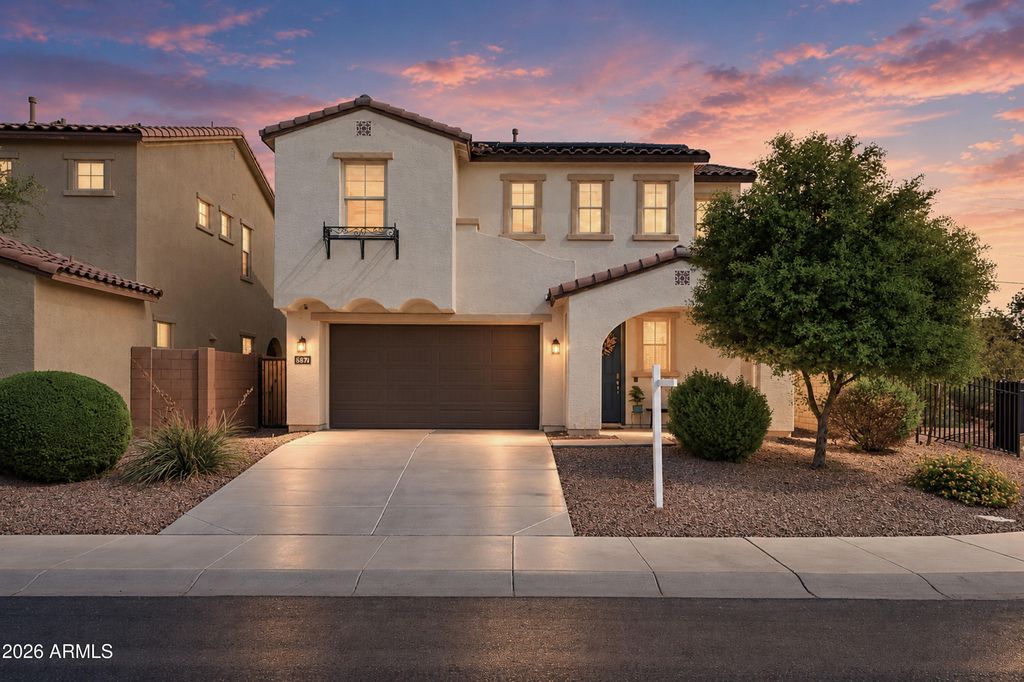687 N SPARROW Court, Gilbert, AZ 85234 — exterior
