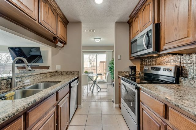 2101 High Bluff Drive, Garland, TX 75041