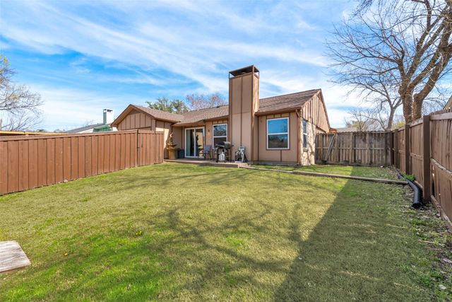 2101 High Bluff Drive, Garland, TX 75041