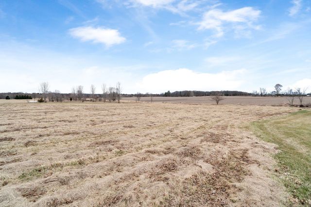 18303 Loretta Drive, Marengo, IL 60152