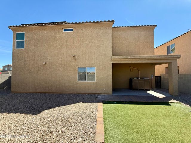 6555 E Brushback Loop, Tucson, AZ 85756