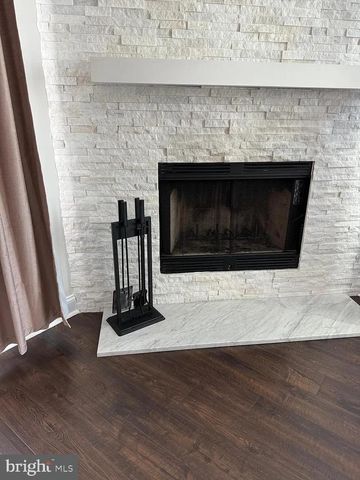 518 COUNTRY CLUB DR, Lansdale, PA 19446