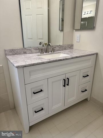 518 COUNTRY CLUB DR, Lansdale, PA 19446