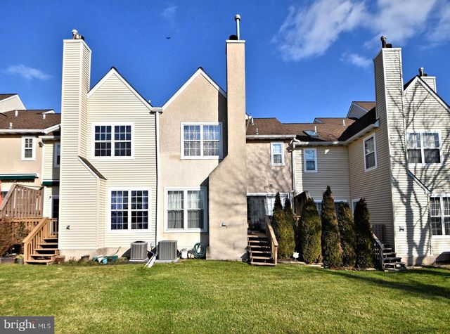 518 COUNTRY CLUB DR, Lansdale, PA 19446