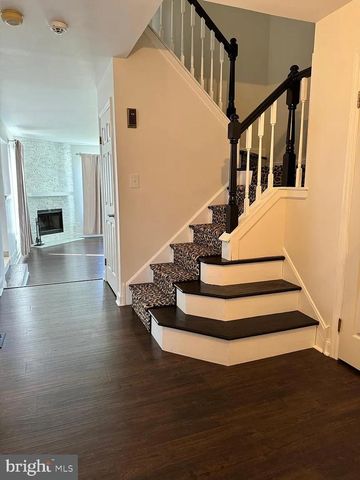 518 COUNTRY CLUB DR, Lansdale, PA 19446