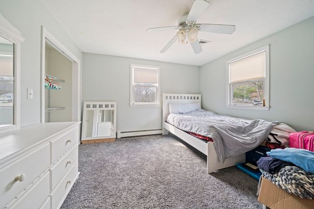 15 Rockland St, Hanover, MA 02339