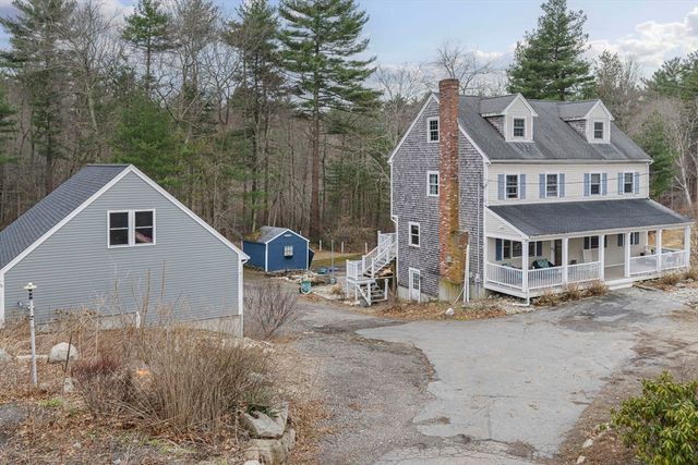 15 Rockland St, Hanover, MA 02339