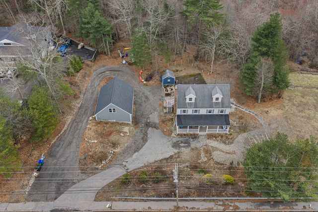 15 Rockland St, Hanover, MA 02339
