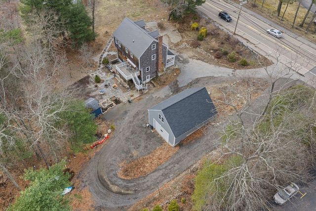 15 Rockland St, Hanover, MA 02339