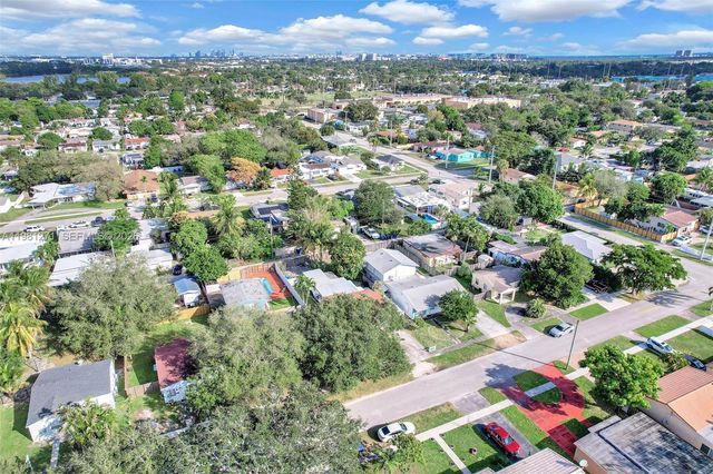 2419 Coolidge St B, Hollywood, FL 33020