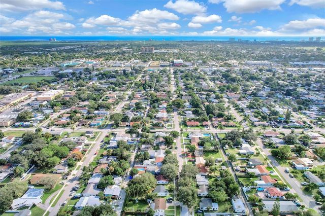 2419 Coolidge St B, Hollywood, FL 33020