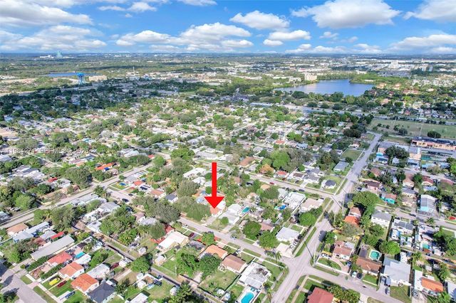 2419 Coolidge St B, Hollywood, FL 33020