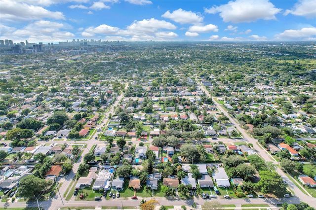 2419 Coolidge St B, Hollywood, FL 33020