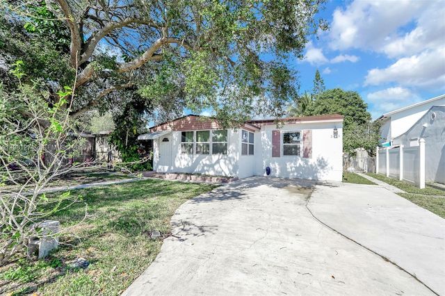 2419 Coolidge St B, Hollywood, FL 33020