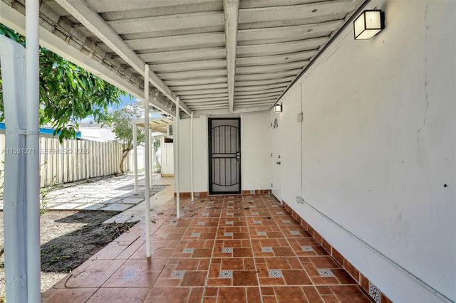 2419 Coolidge St B, Hollywood, FL 33020