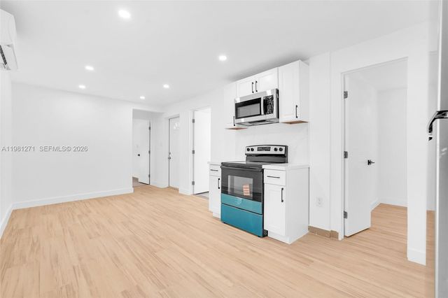 2419 Coolidge St B, Hollywood, FL 33020