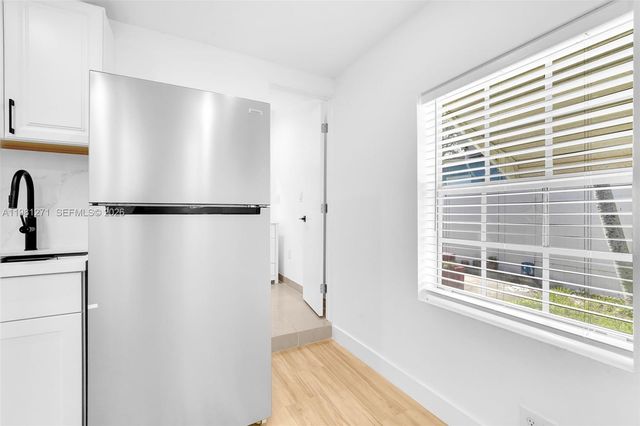 2419 Coolidge St B, Hollywood, FL 33020