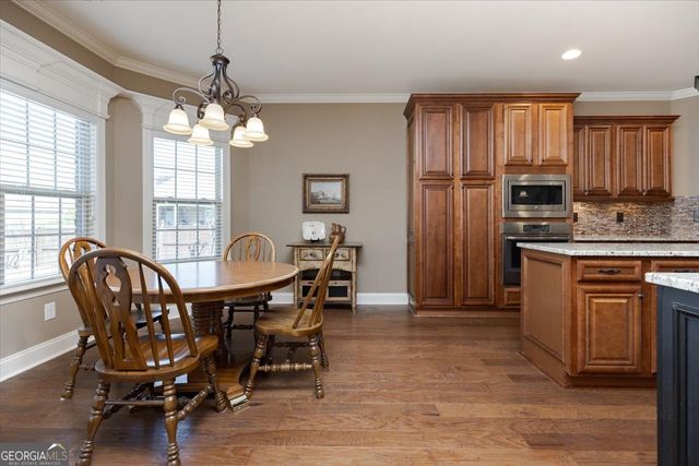 1025 Chattahoochee Drive, Bonaire, GA 31005