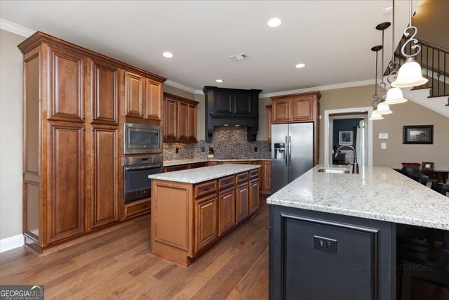 1025 Chattahoochee Drive, Bonaire, GA 31005