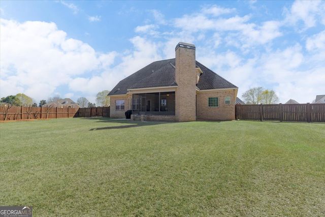 1025 Chattahoochee Drive, Bonaire, GA 31005