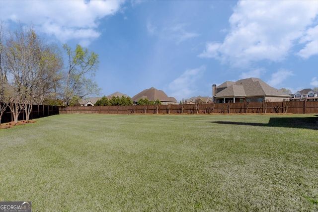 1025 Chattahoochee Drive, Bonaire, GA 31005