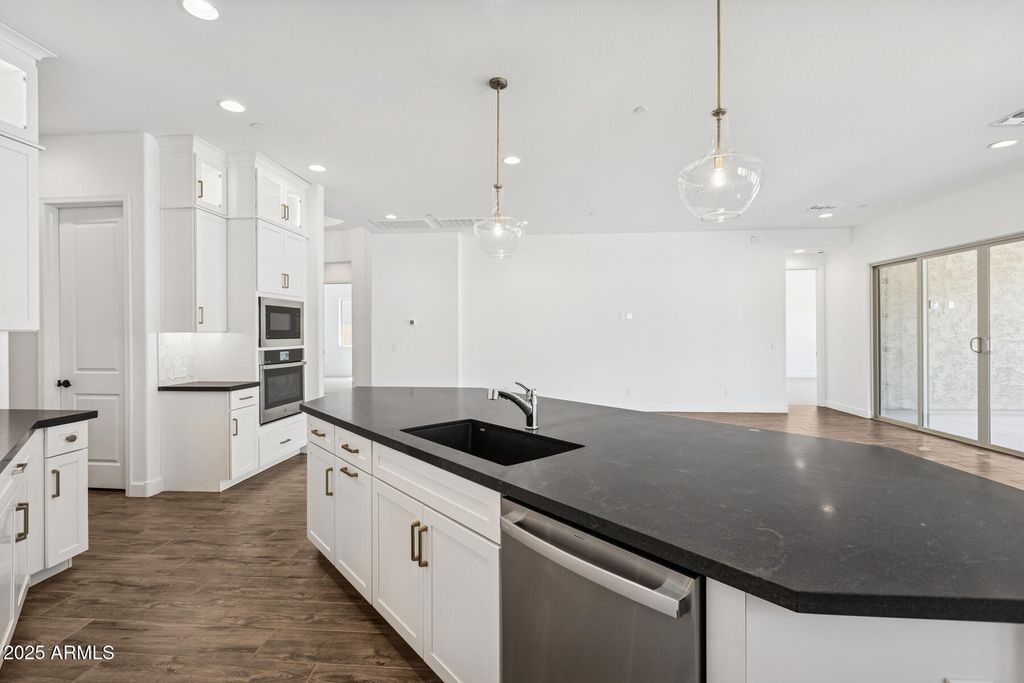 32456 N 134TH Lane, Peoria, AZ 85383 — photo 4