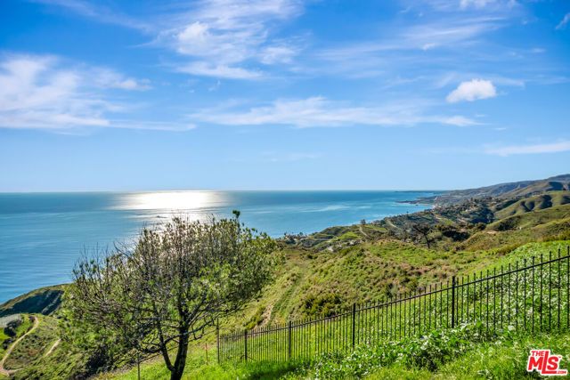 20940 Big Rock Drive, Malibu, CA 90265