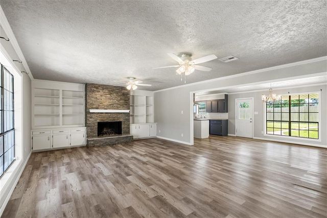 2606 Mary Drive, Sulphur, LA 70665