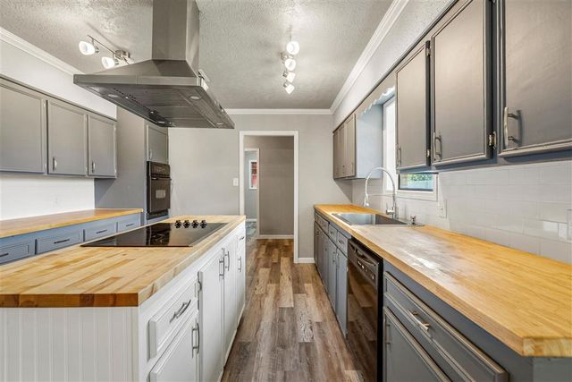 2606 Mary Drive, Sulphur, LA 70665