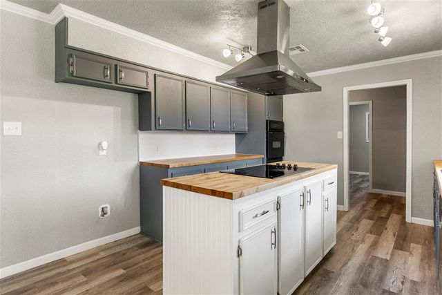 2606 Mary Drive, Sulphur, LA 70665