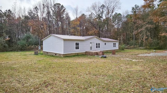 22774 Pine Road, Athens, AL 35613