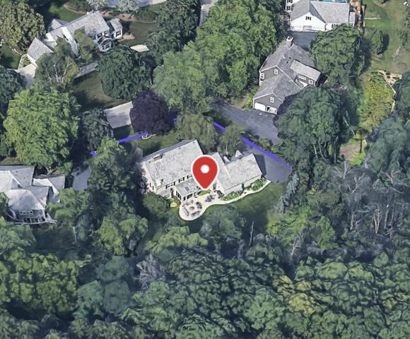 9940 Lamplighter LANE, Mequon, WI 53092