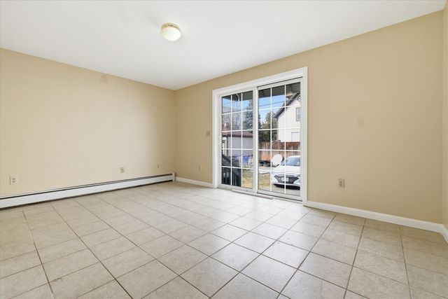 180 Spruce Street A, Manchester, NH 03103