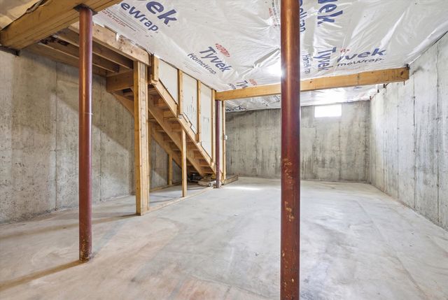 180 Spruce Street A, Manchester, NH 03103