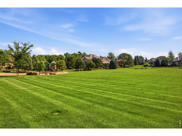 938 Signal Ct, Timnath, CO 80547