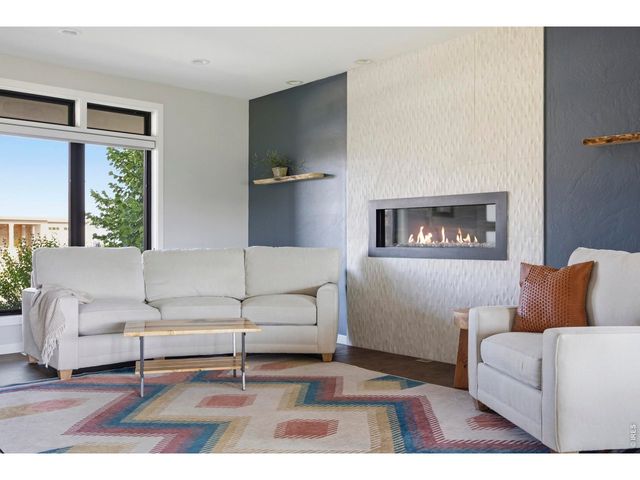 938 Signal Ct, Timnath, CO 80547