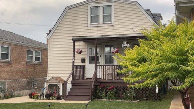 5614 S Kolmar Avenue, Chicago, IL 60629