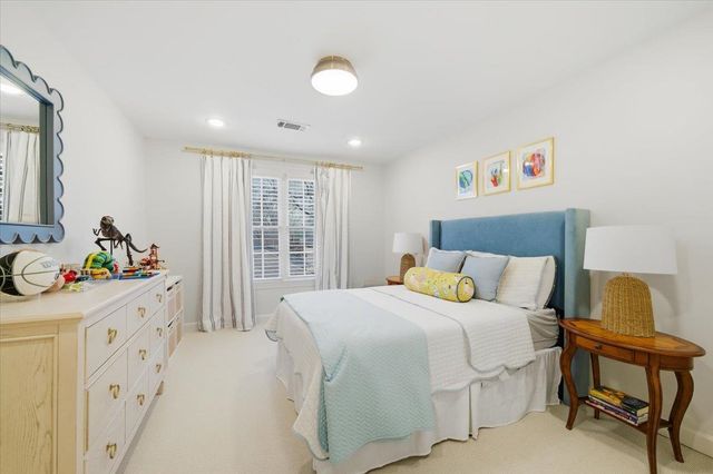 176 BELHAVEN ST, Memphis, TN 38117