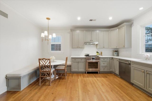 176 BELHAVEN ST, Memphis, TN 38117