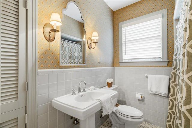 176 BELHAVEN ST, Memphis, TN 38117