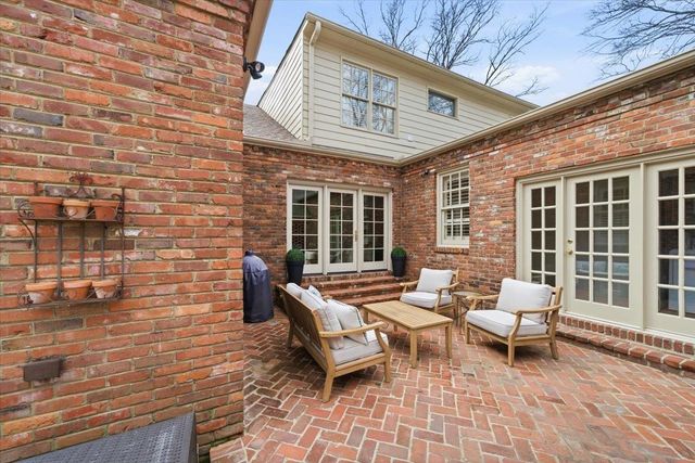 176 BELHAVEN ST, Memphis, TN 38117