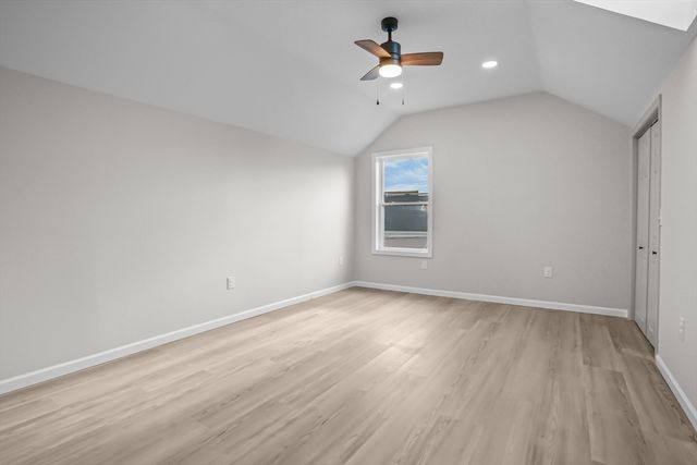 53 Comstock Av, Providence, RI 02907