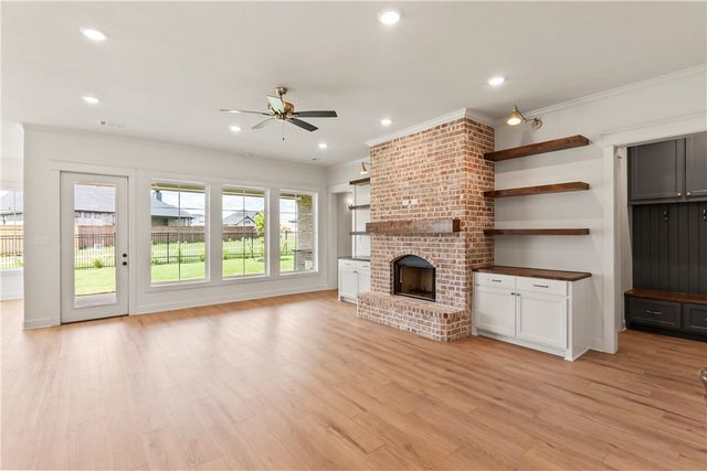 4736 Legendary Drive, College Station, TX 77845